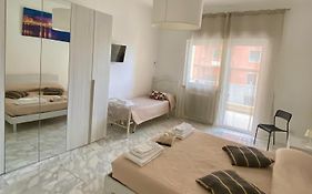 Ennio Rooms