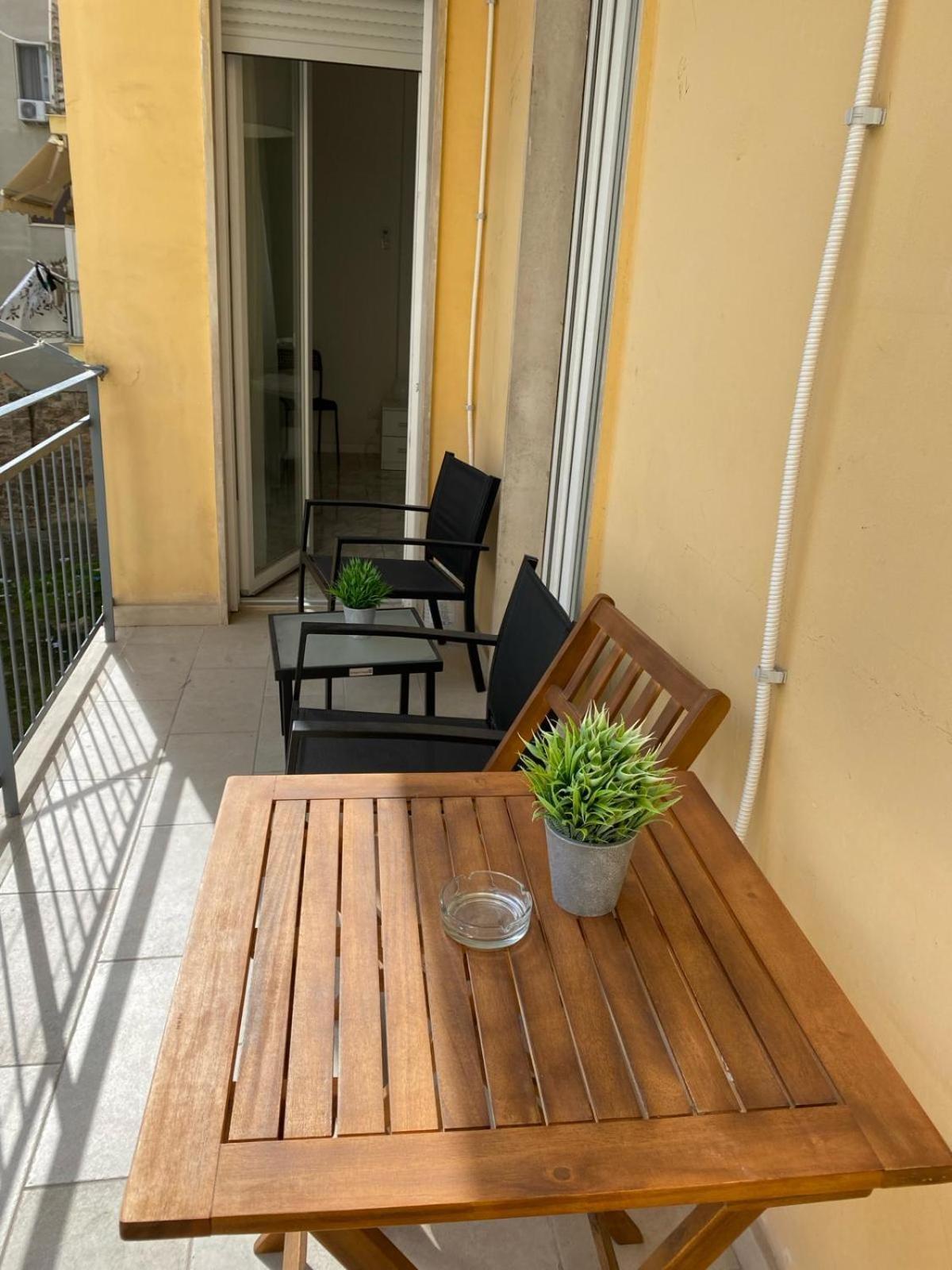 Ennio Rooms Бари Екстериор снимка