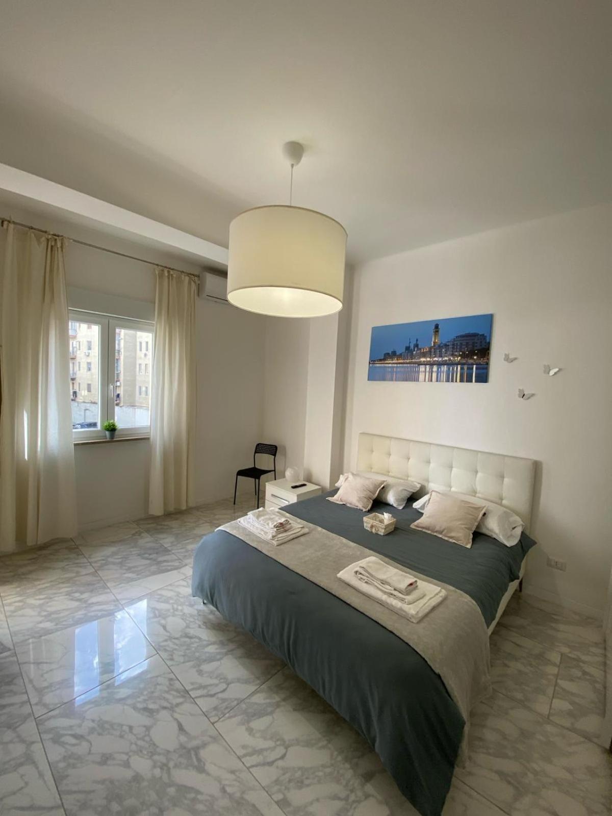 Ennio Rooms Бари Екстериор снимка