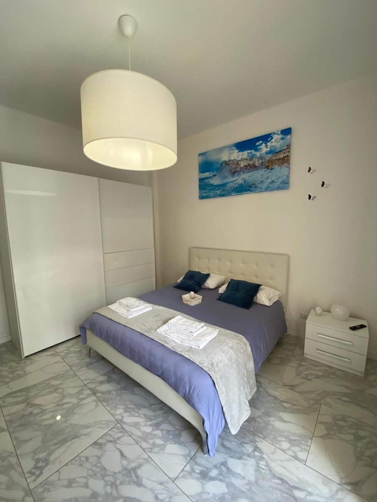 Ennio Rooms Бари Екстериор снимка