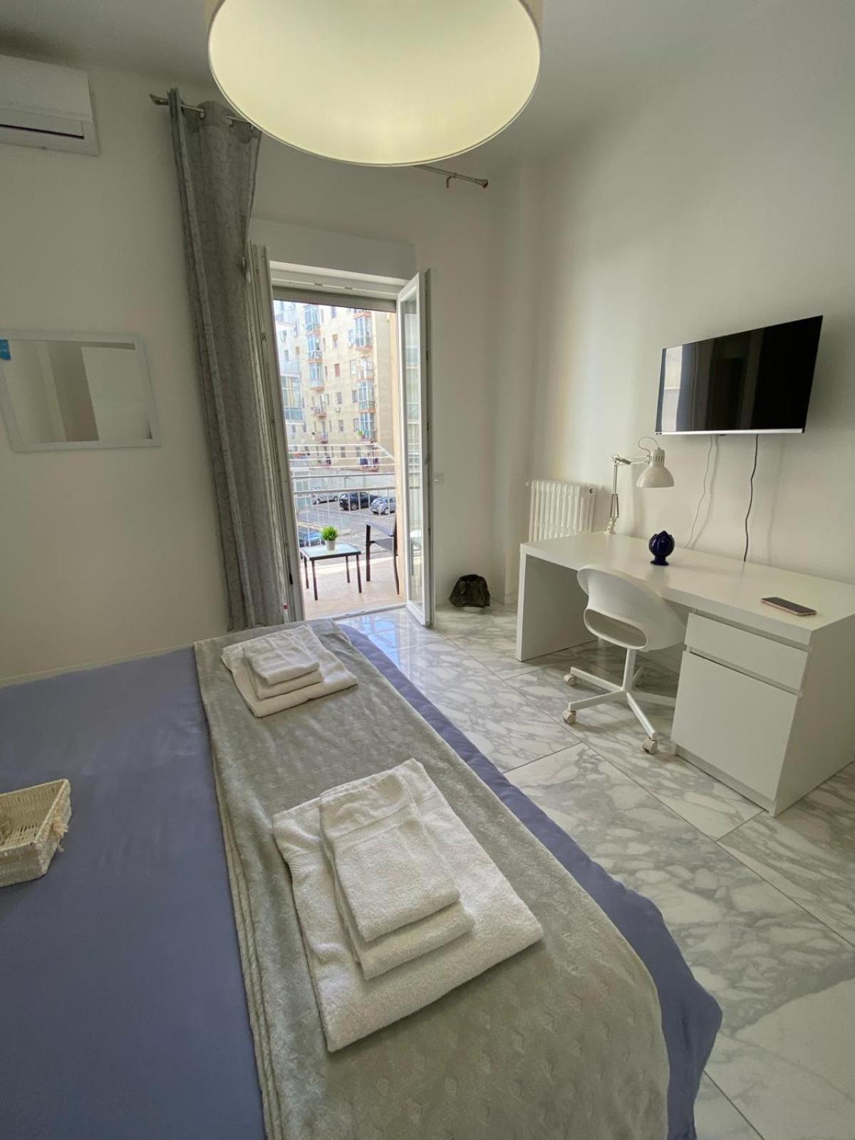 Ennio Rooms Бари Екстериор снимка
